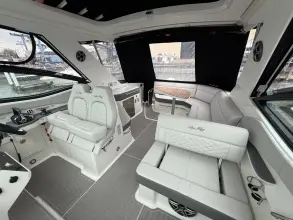 Thumbnail von Sea Ray 320 Sundancer Outboard