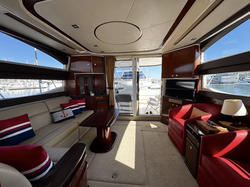 Thumbnail von Meridian 441 Sedan