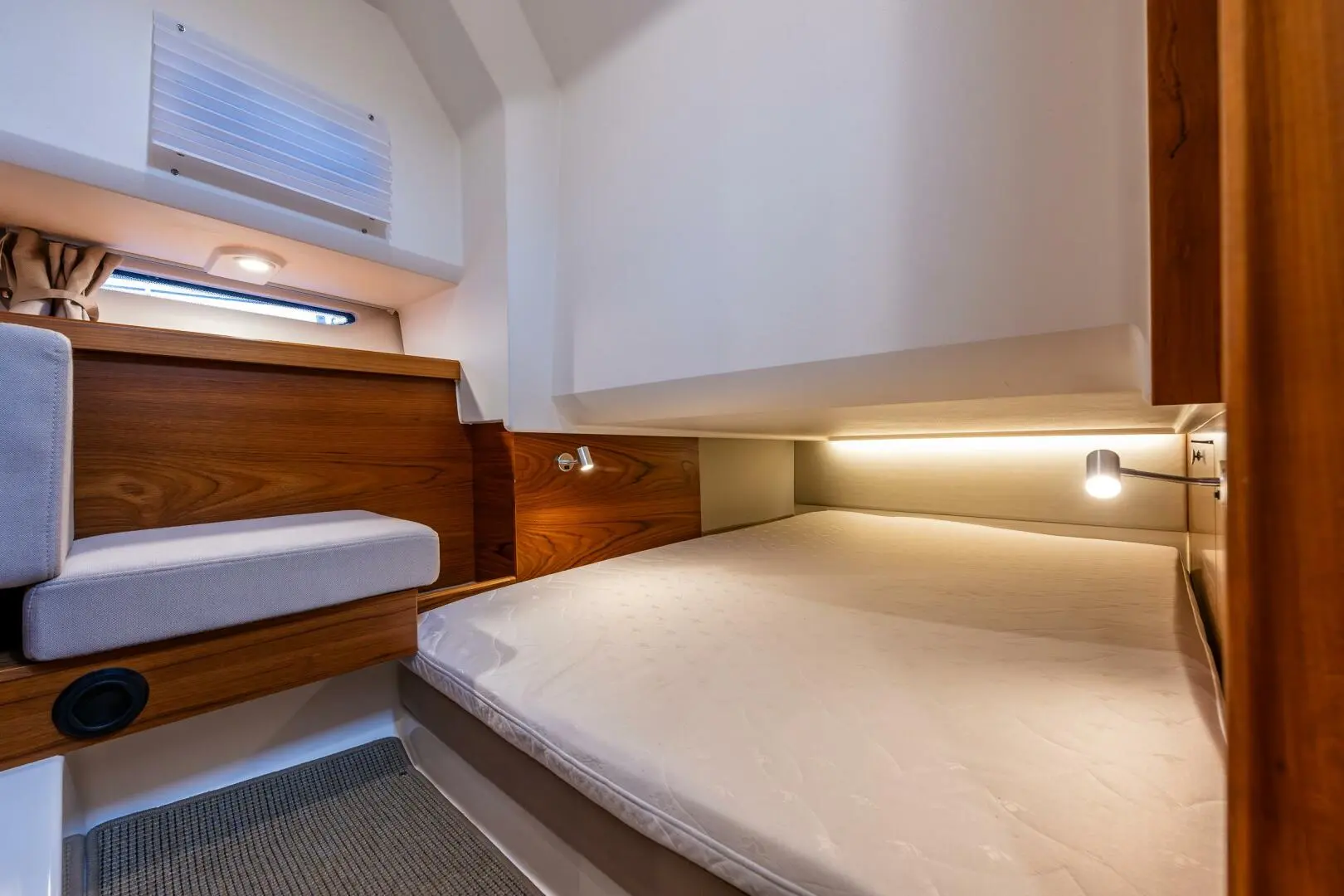 Thumbnail von Nimbus C11 RYLEA ROSE