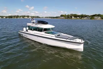 Thumbnail von Axopar 37 XC Cross Cabin Maverick