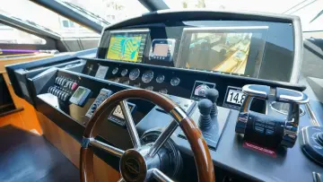 Thumbnail von Sunseeker 88 Yacht Funseeker