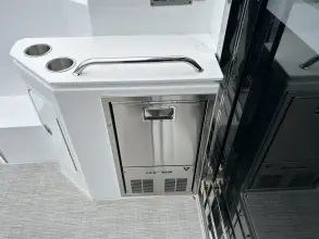 Thumbnail von Cruisers Yachts 42 Cantius