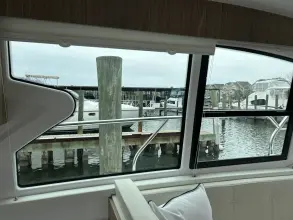 Thumbnail von Cruisers Yachts 42 Cantius