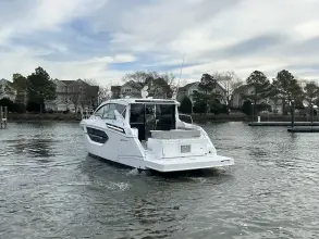 Thumbnail von Cruisers Yachts 42 Cantius