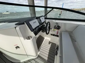 Thumbnail von Sea Ray Sundancer 270