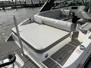 Thumbnail von Sea Ray Sundancer 270