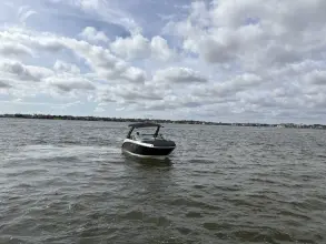 Thumbnail von Sea Ray Sundancer 270