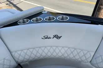 Thumbnail von Sea Ray SLX 280 Außenborder