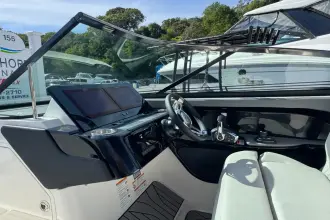 Thumbnail von Sea Ray SLX 280 Außenborder