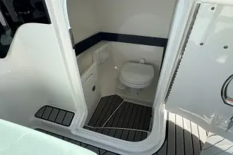 Thumbnail von Sea Ray SLX 280 Außenborder