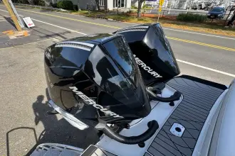 Thumbnail von Sea Ray SLX 280 Außenborder