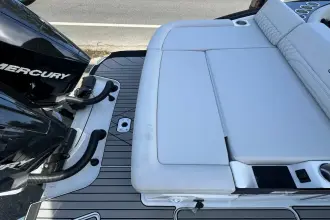 Thumbnail von Sea Ray SLX 280 Außenborder