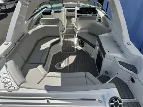 Thumbnail von Sea Ray SLX 350