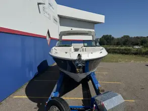 Thumbnail von Sea Ray SLX 350