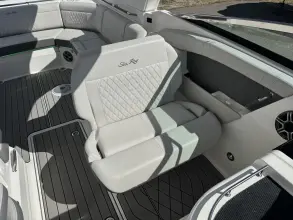 Thumbnail von Sea Ray SLX 350