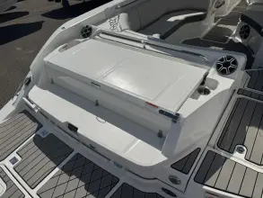 Thumbnail von Sea Ray SLX 350