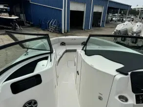 Thumbnail von Sea Ray Sundancer 270