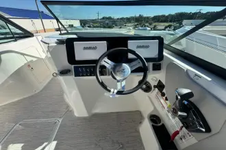Thumbnail von Sea Ray Sundancer 270