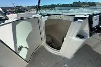 Thumbnail von Sea Ray Sundancer 270