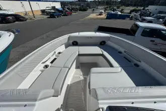 Thumbnail von Sea Ray Sundancer 270