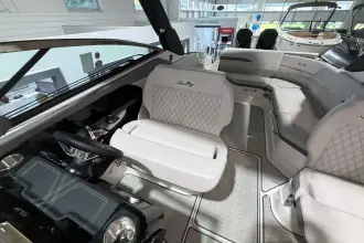 Thumbnail von Sea Ray SLX 280 s motorem