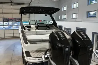 Thumbnail von Sea Ray SLX 280 s motorem