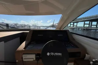 Thumbnail von Cruisers Yachts 46 Cantius