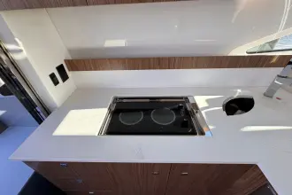 Thumbnail von Cruisers Yachts 46 Cantius