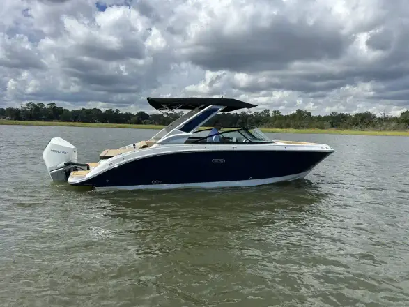 Sea Ray Sundancer 270 