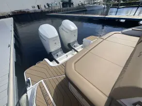 Thumbnail von Sea Ray SLX 400 buitenboordmotor