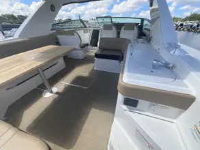 Thumbnail von Sea Ray SLX 400 buitenboordmotor