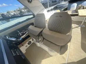 Thumbnail von Sea Ray SLX 400 buitenboordmotor