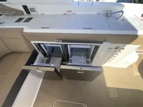 Thumbnail von Sea Ray SLX 400 buitenboordmotor