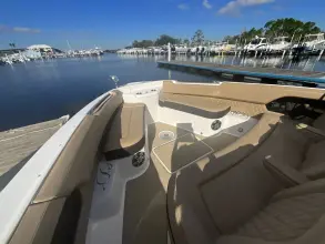 Thumbnail von Sea Ray SLX 400 buitenboordmotor