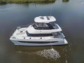 Thumbnail von Aquila 42 Coupe