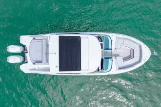 Thumbnail von Sea Ray SLX 310 fuera de borda