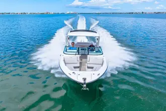 Thumbnail von Sea Ray SLX 310 fuera de borda