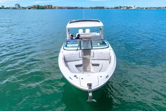 Thumbnail von Sea Ray SLX 310 fuera de borda