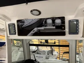 Thumbnail von Boston Whaler Outrage 330