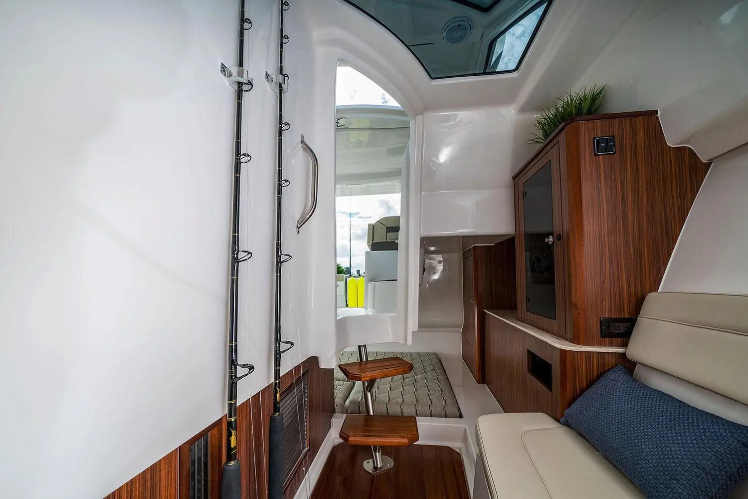 Thumbnail von Pursuit DC 365