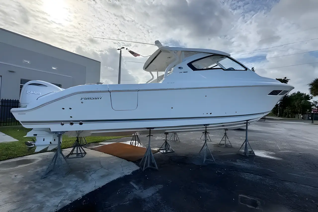 Thumbnail von Pursuit DC 365