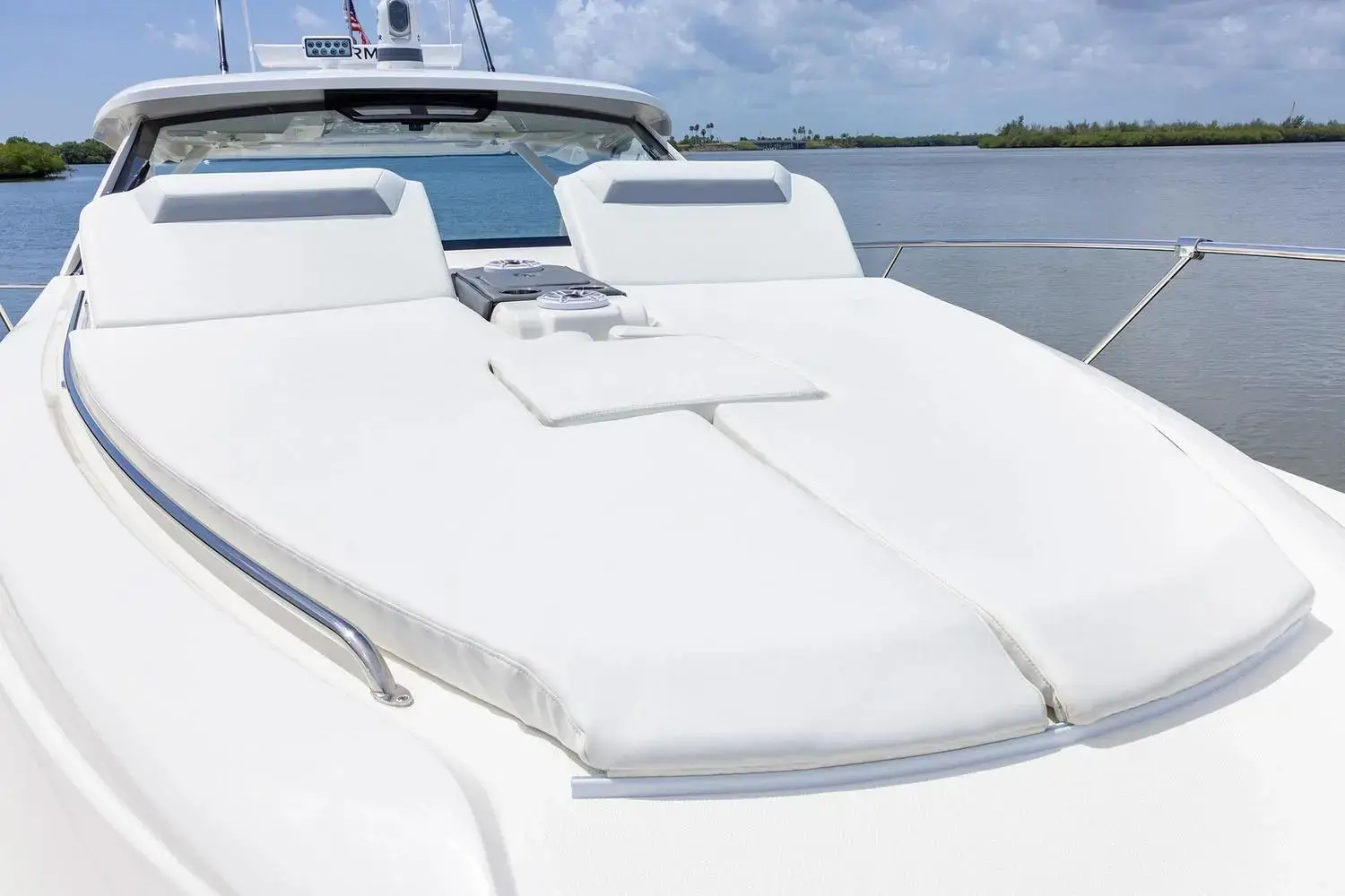 Thumbnail von Pursuit OS 405