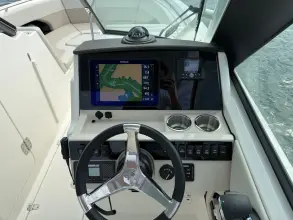 Thumbnail von Boston Whaler 240 Vantage