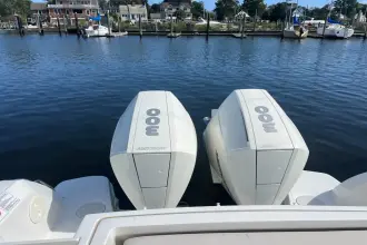 Thumbnail von Boston Whaler 270 Vantage