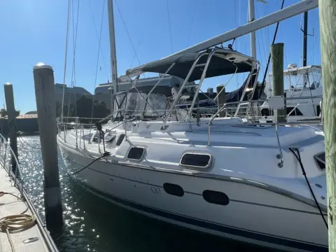 Hunter Passage 420 Summer Wind