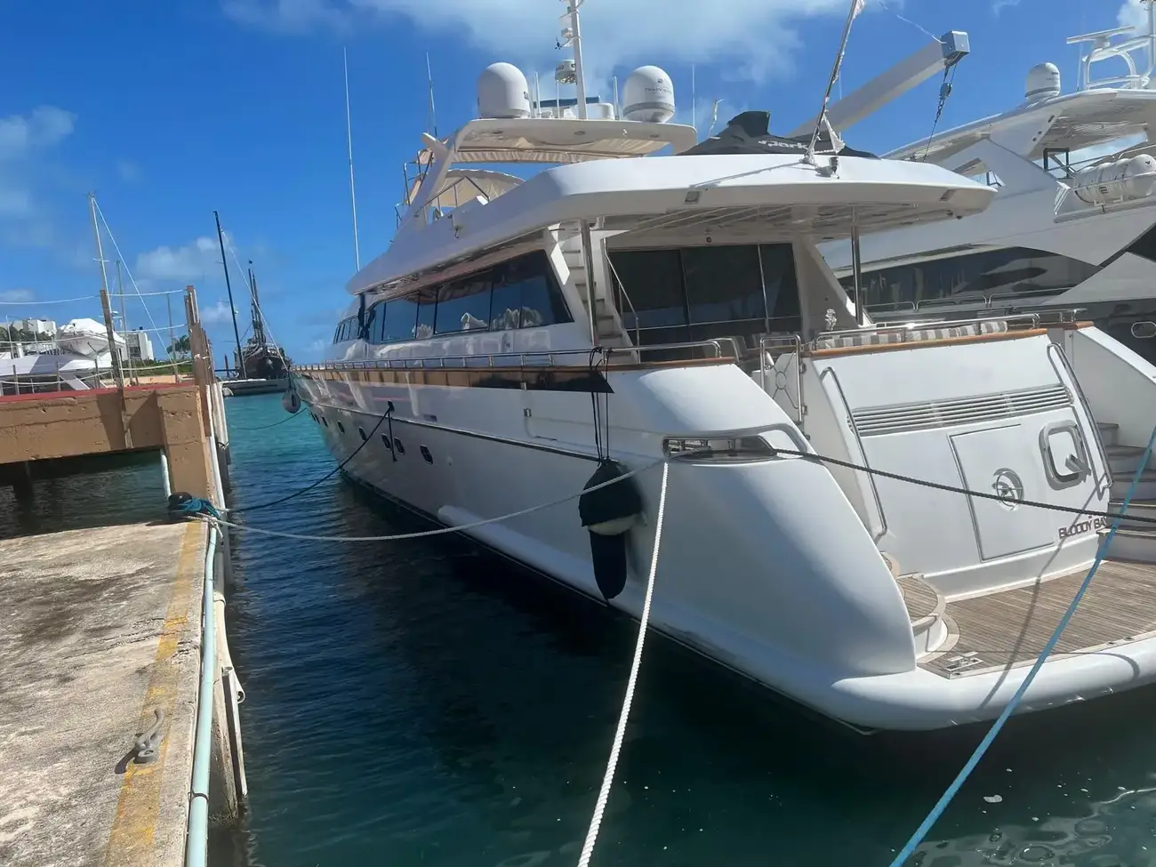 Thumbnail von Falcon 106 M/Y Q