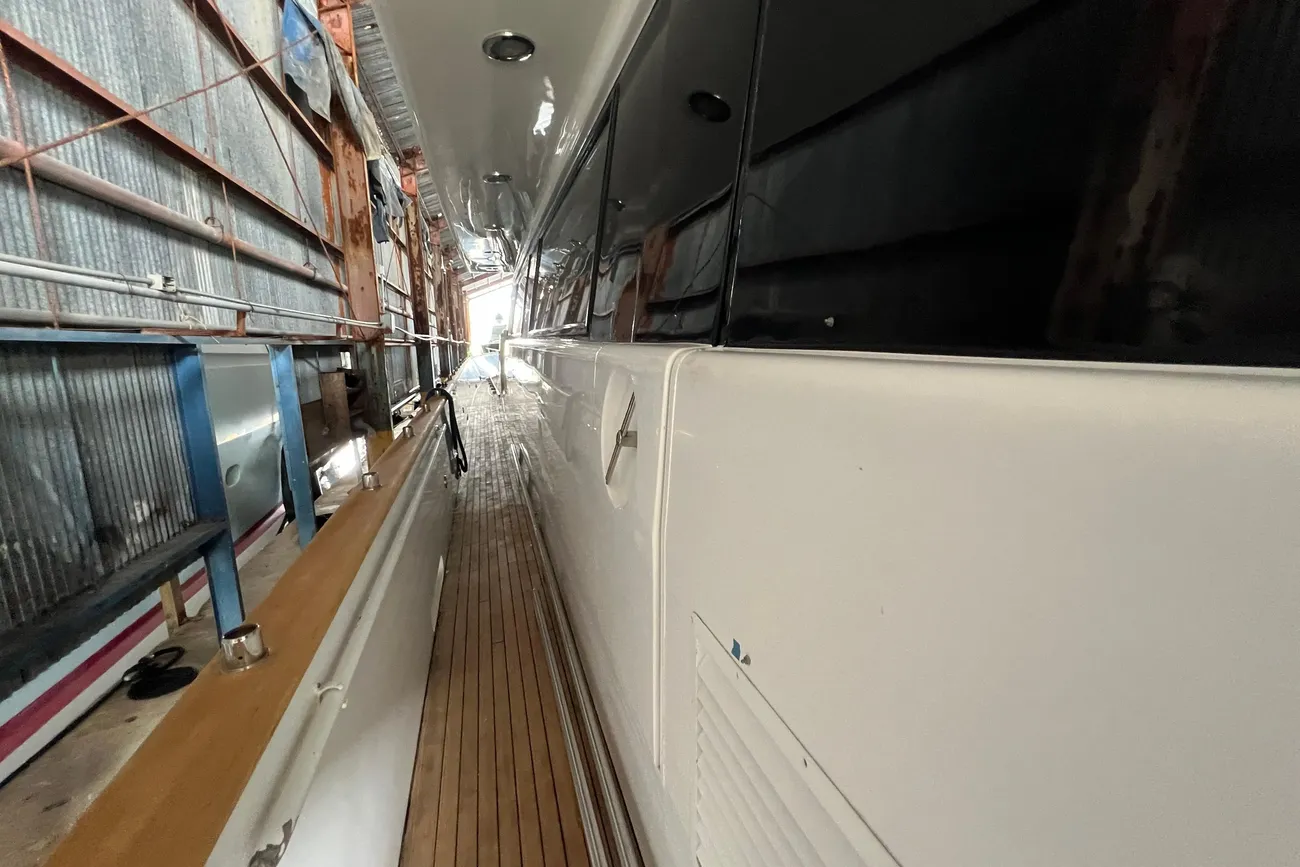 Thumbnail von Falcon 106 M/Y Q