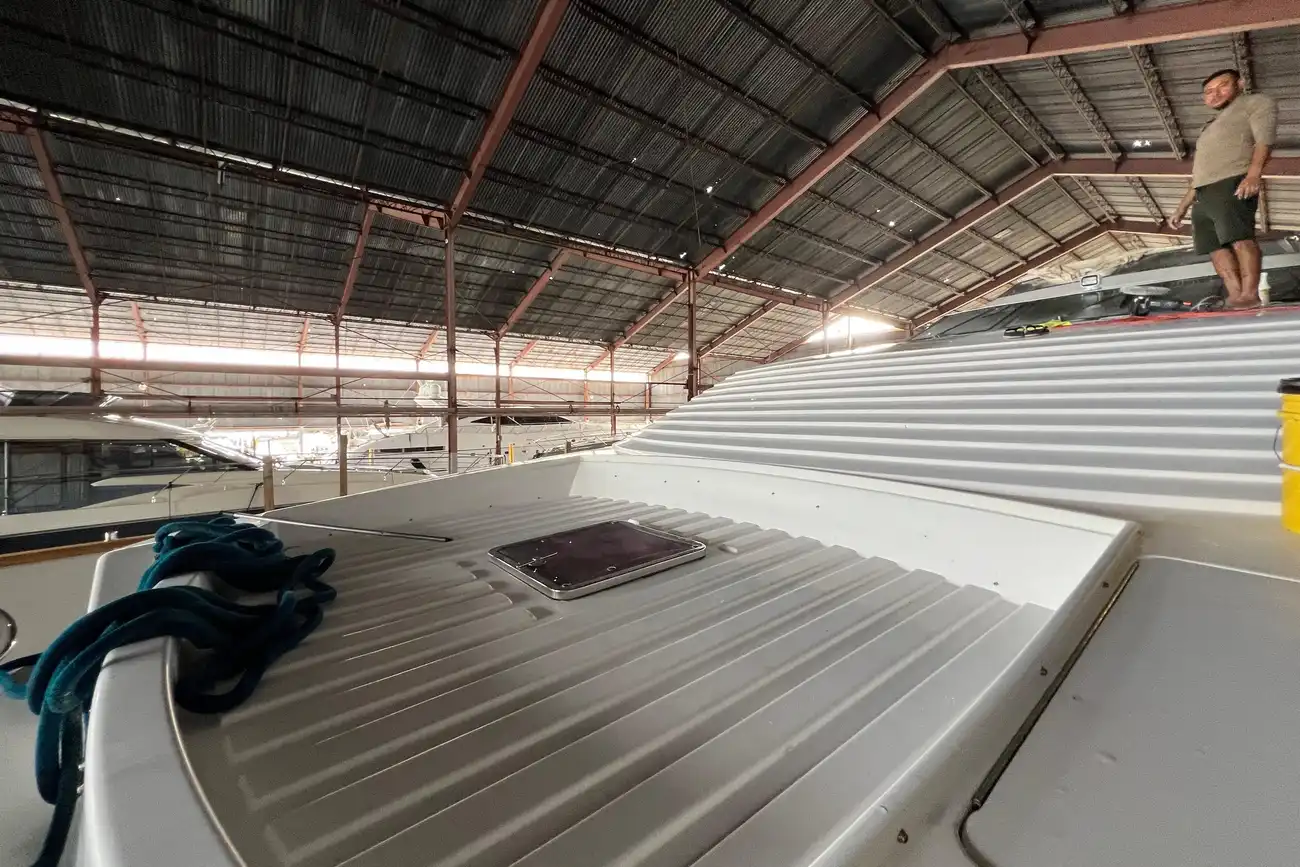 Thumbnail von Falcon 106 M/Y Q