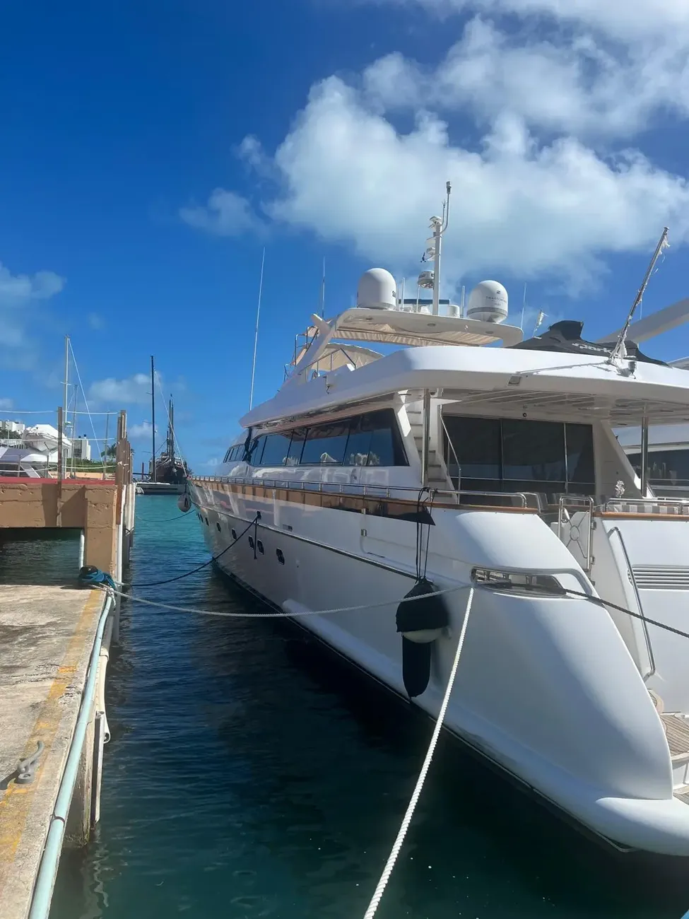 Thumbnail von Falcon 106 M/Y Q