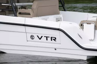 Thumbnail von Cruisers Yachts 38 VTR